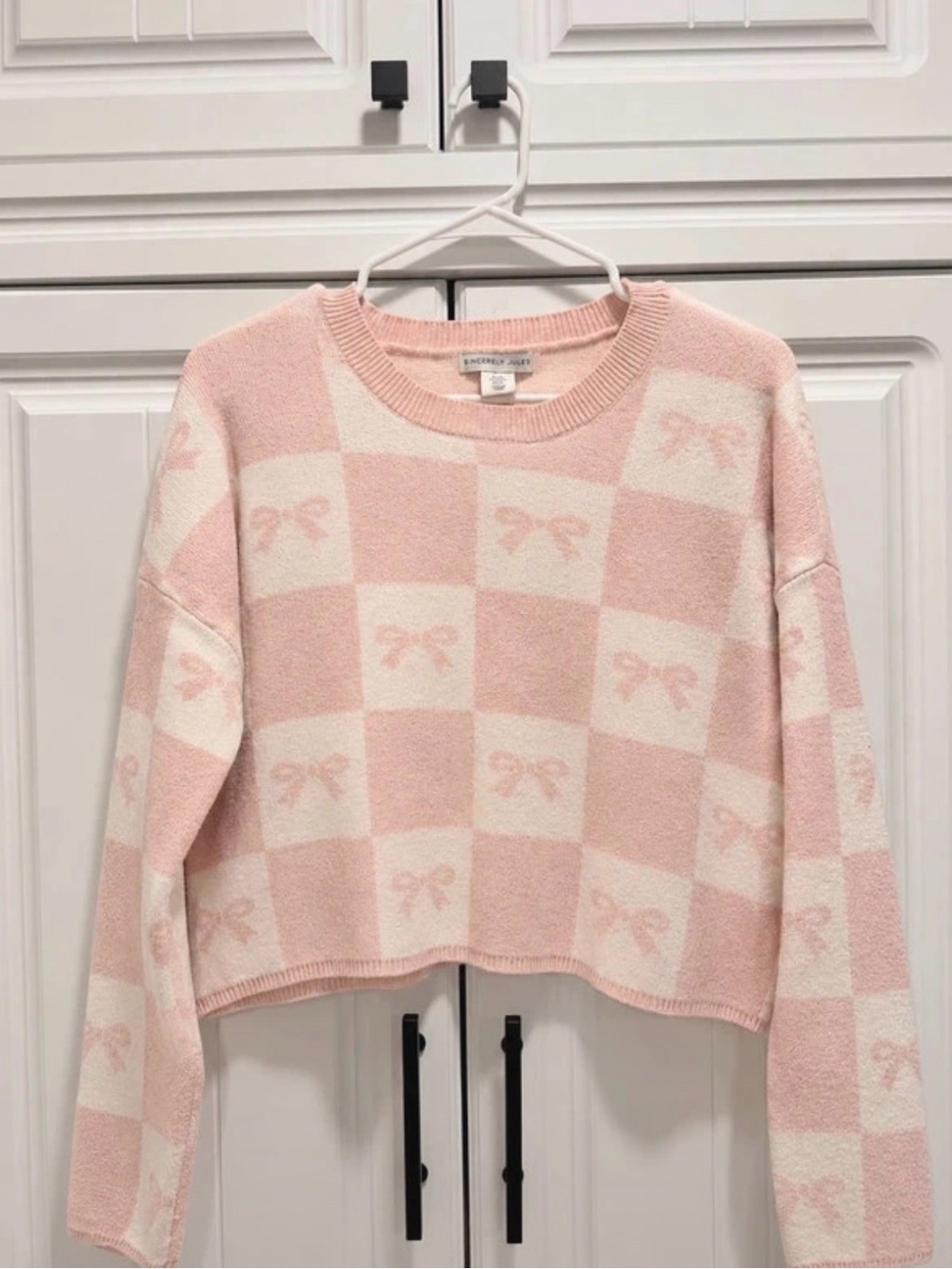 Bow cropped sweater